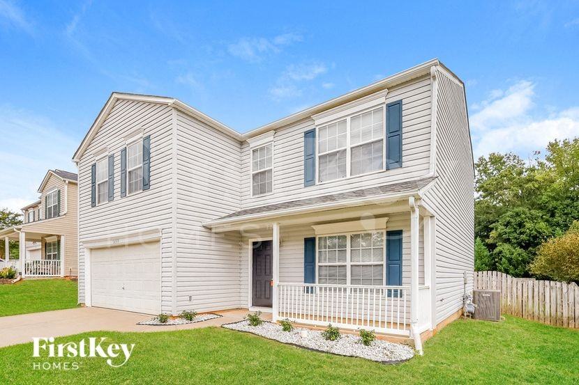 16315 Circlegreen Dr - Photo 2 of 18