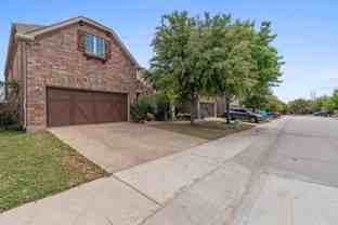 209 Westminster Dr - Photo 1 of 1