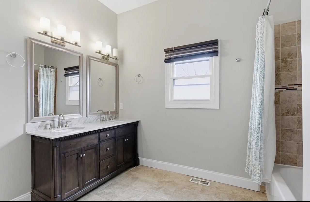 1208 Lischey Ave - Photo 7 of 12