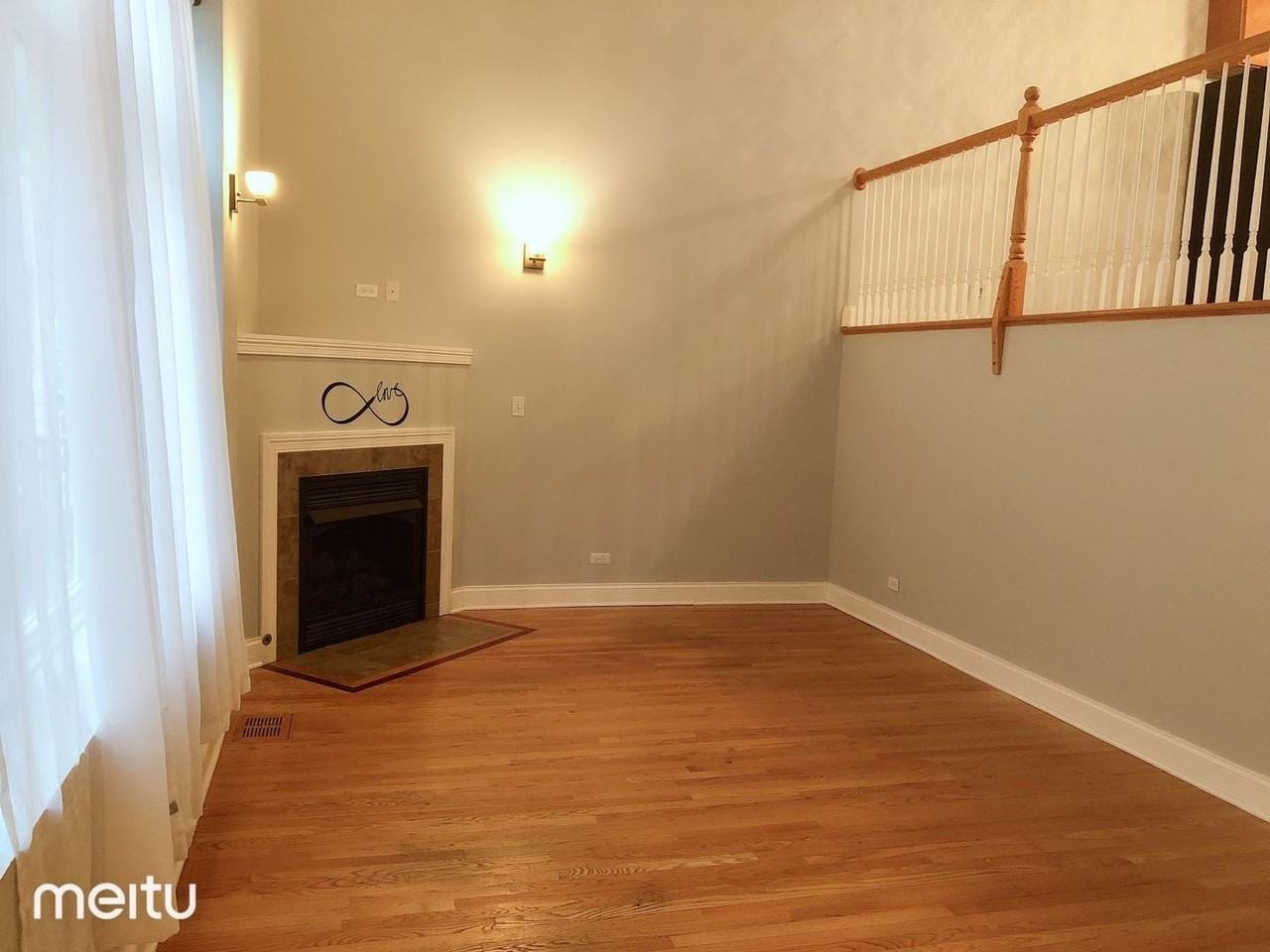 3607 W 53rd St - Photo 2 of 20