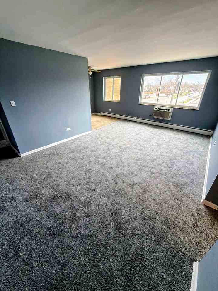 723 Grant Ave ##2f - Photo 2 of 9