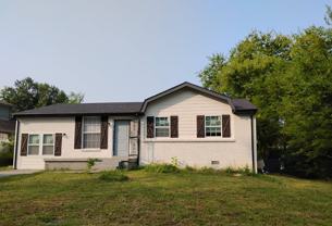 213 Manatee Ct - Photo 1 of 1