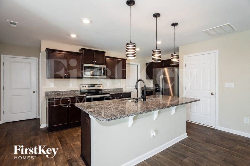 2655 Idared Dr - Photo 5 of 15