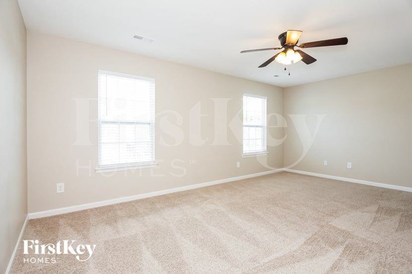 2655 Idared Dr - Photo 7 of 15