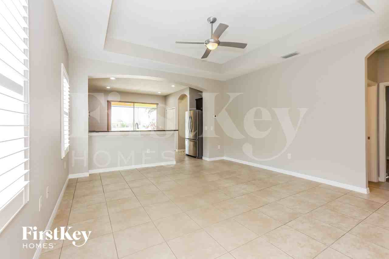 11438 Fort Lauderdale Pl - Photo 2 of 16