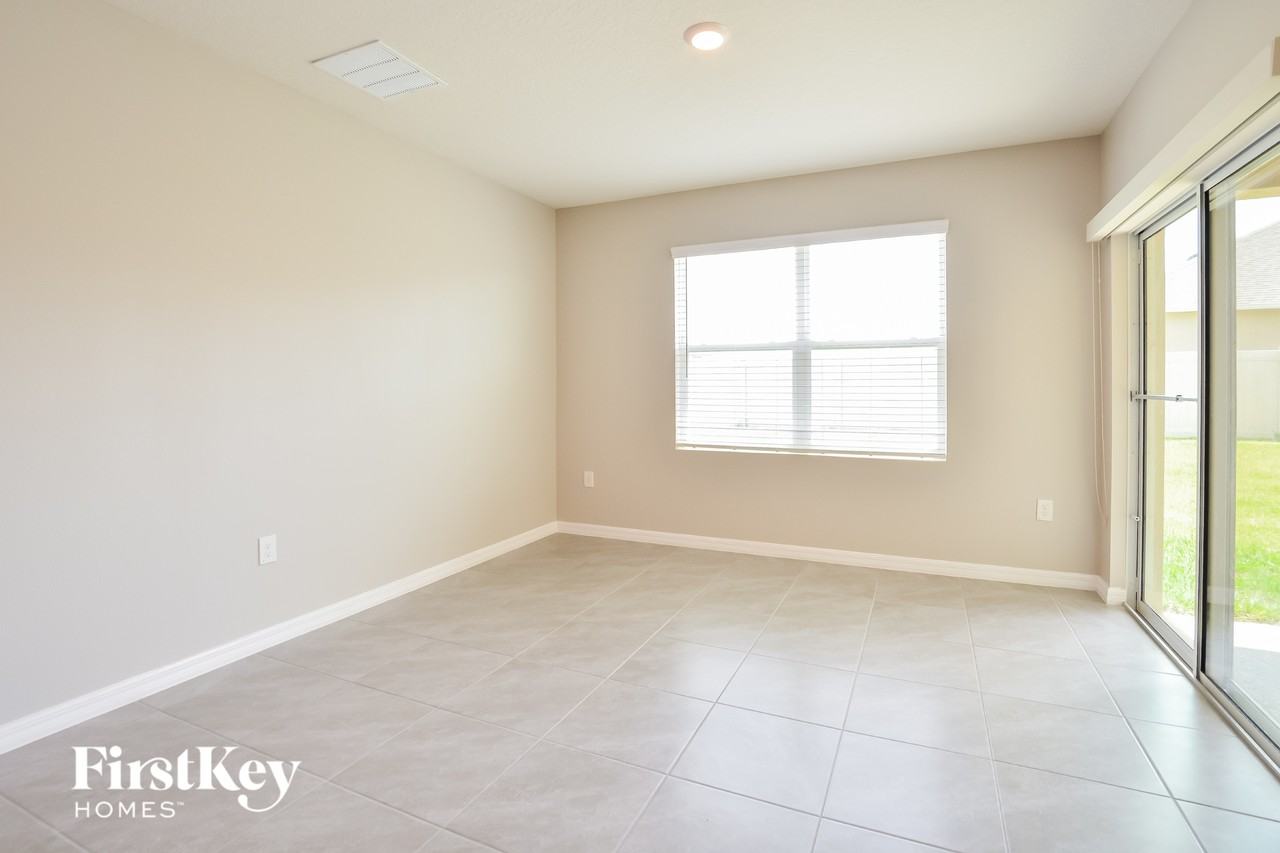 353 American Holly Ave - Photo 6 of 15
