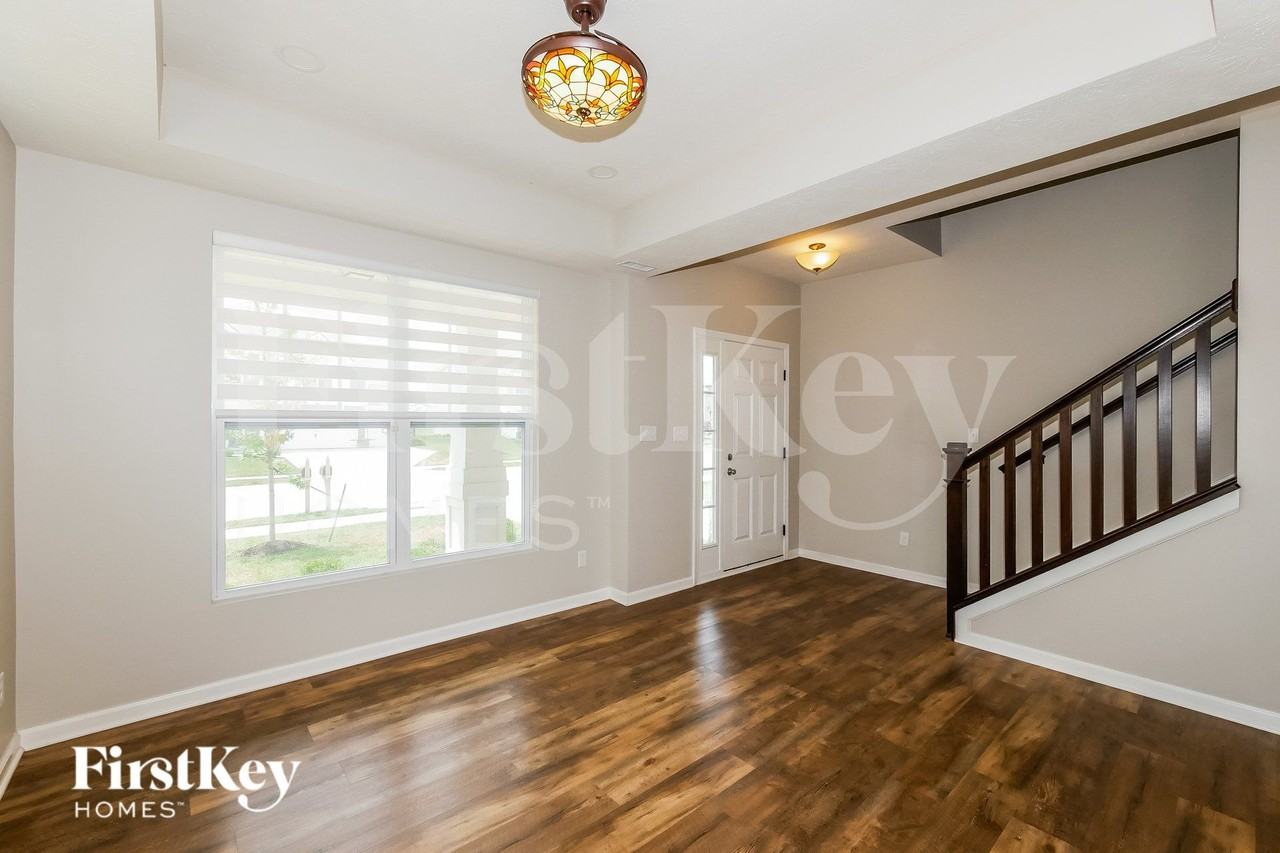 6723 Sonora Blvd - Photo 6 of 16