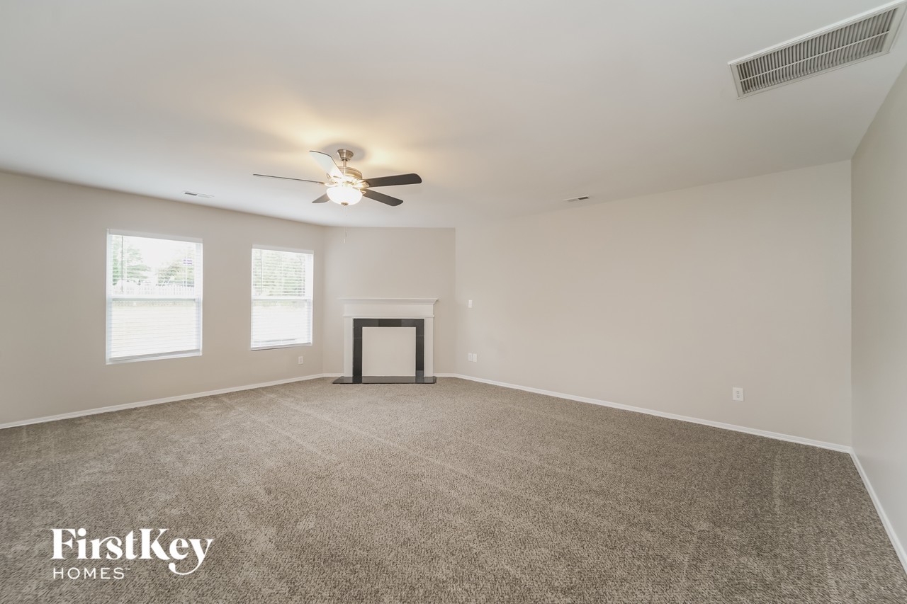 4031 Larkhaven Village Dr - Photo 4 of 15