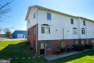 3103 Shawnee Dr ##3 - Photo 1 of 1