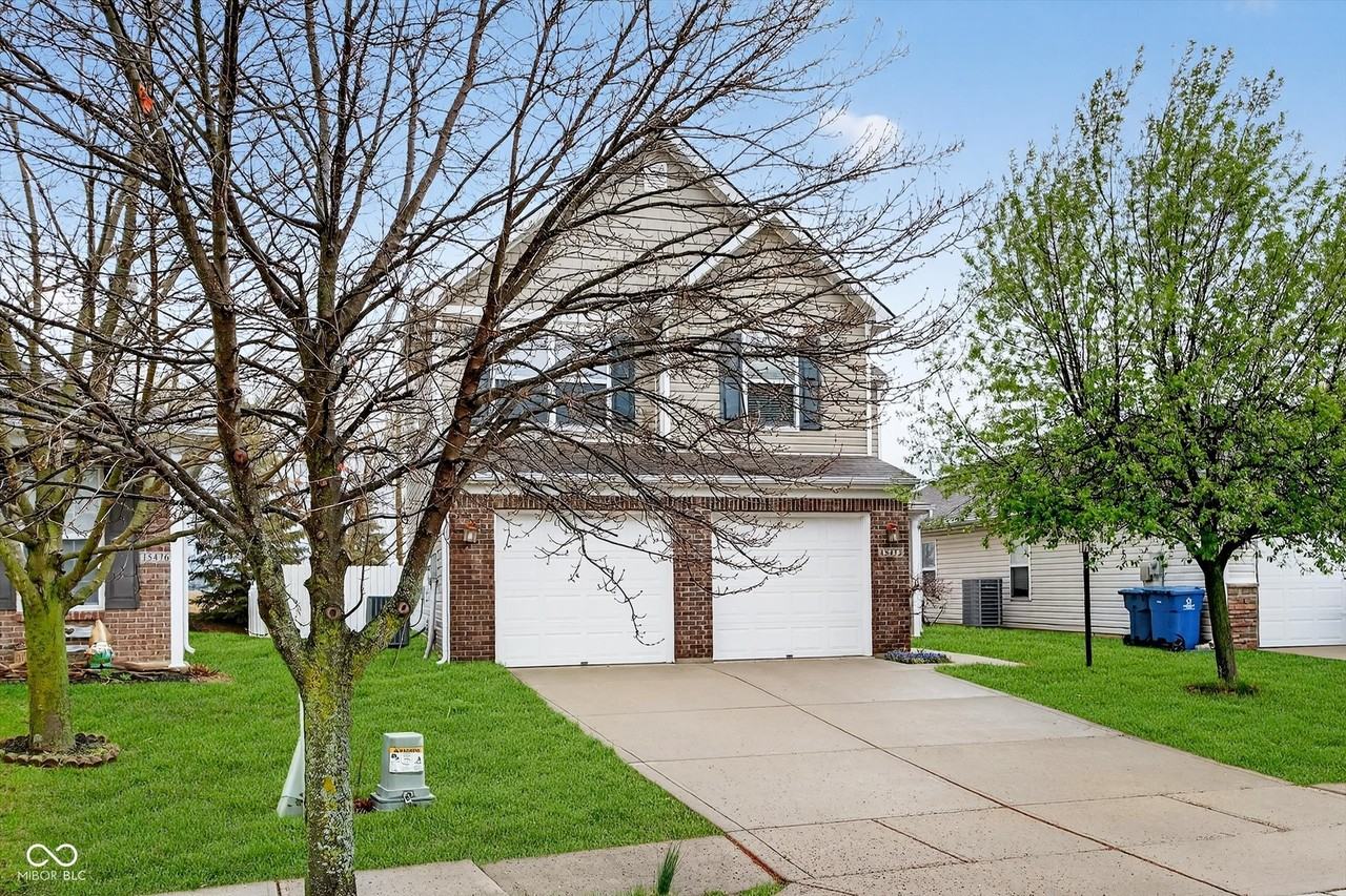 15472 Old Pond Cir - Photo 3 of 28