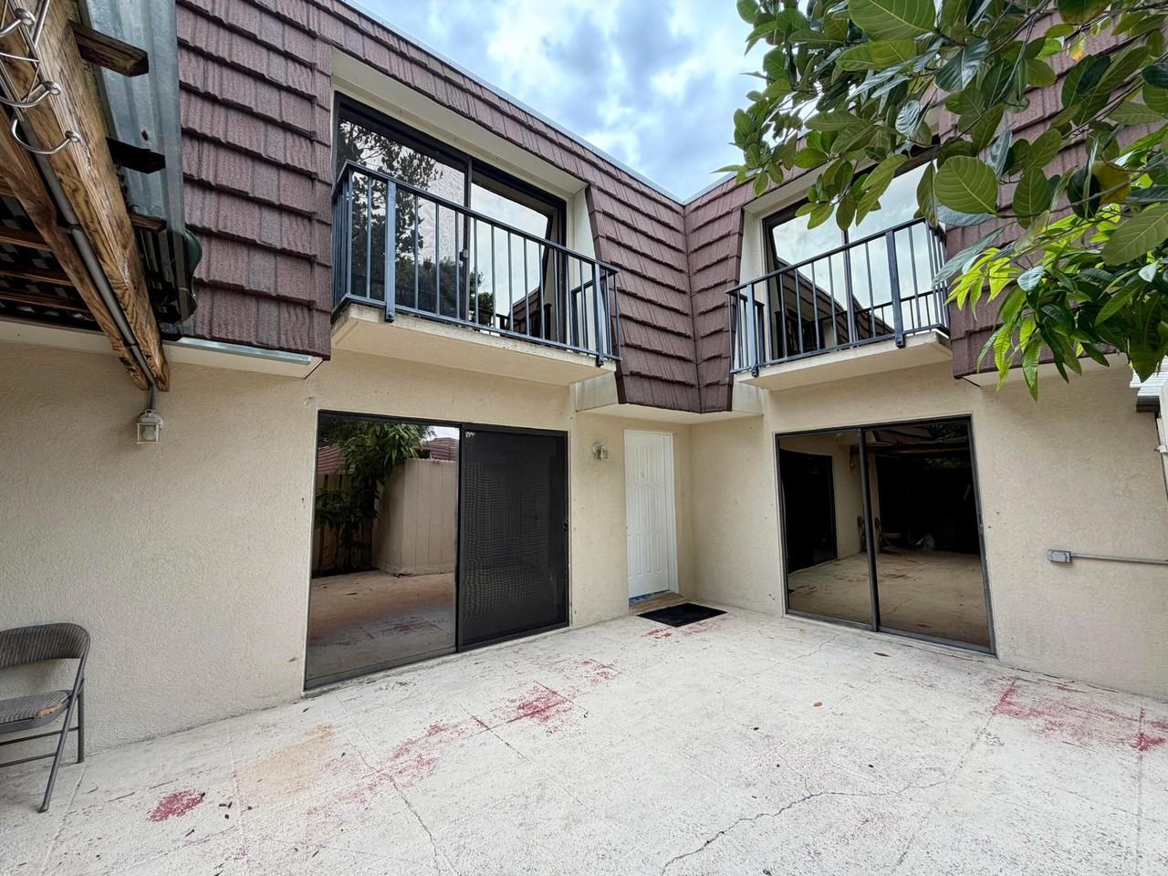 2213 22nd Ln - Photo 4 of 34