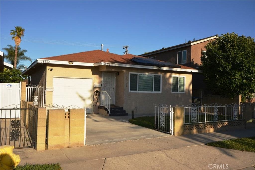18328 Devlin Ave - Photo 3 of 29