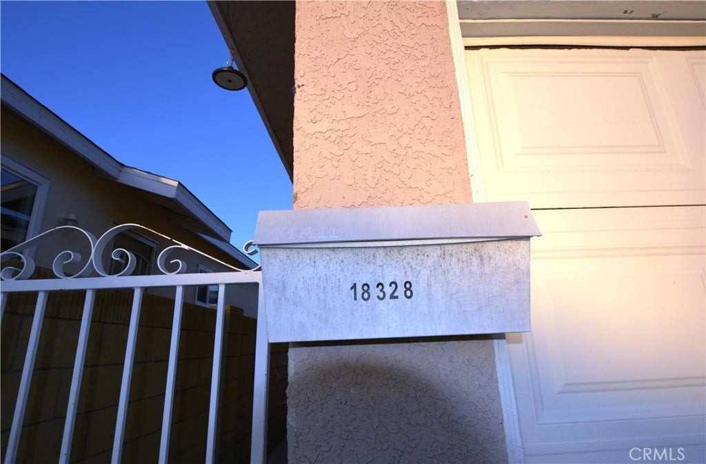 18328 Devlin Ave - Photo 6 of 29