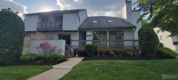 featured image of 44 Peachtree Ct