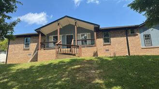 2516 Treetop Dr - Photo 1 of 1