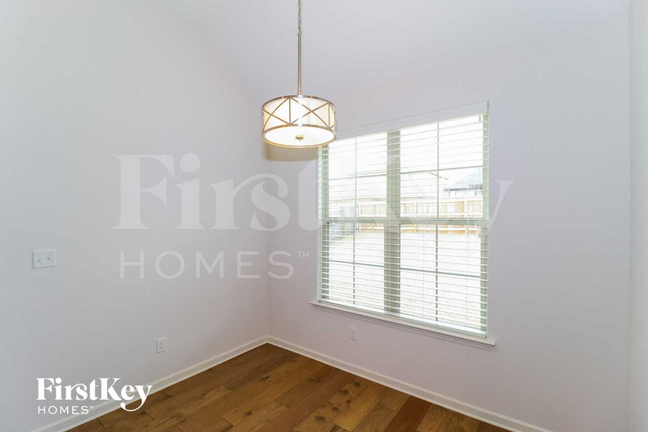 105 Hidden Meadows Ln - Photo 5 of 15
