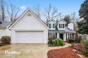 featured image of 900 Charleston Ct
