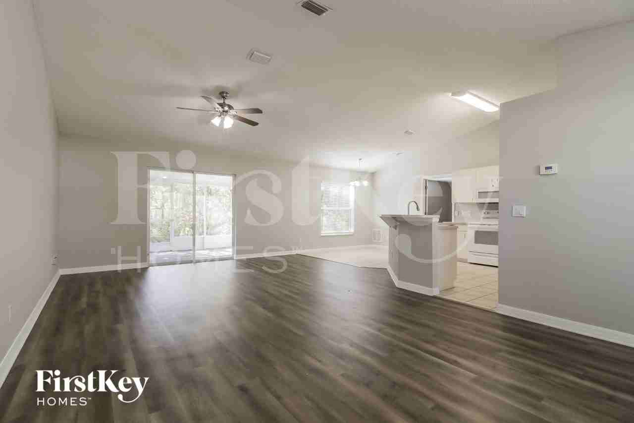 2417 Larkwood Rd - Photo 2 of 16