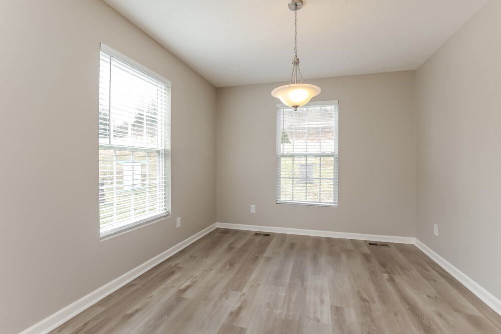 2561 Jordan Ridge Dr - Photo 6 of 18