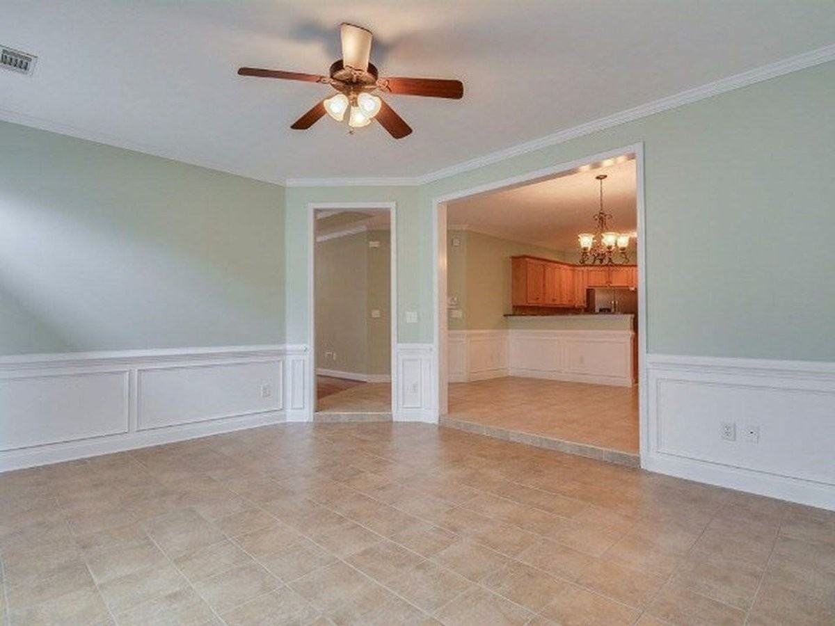 2513 Grier Cir - Photo 3 of 26