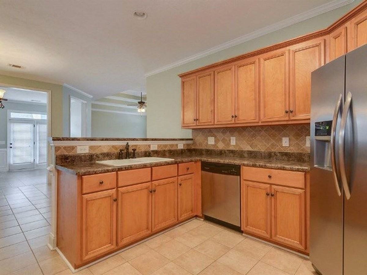 2513 Grier Cir - Photo 3 of 27