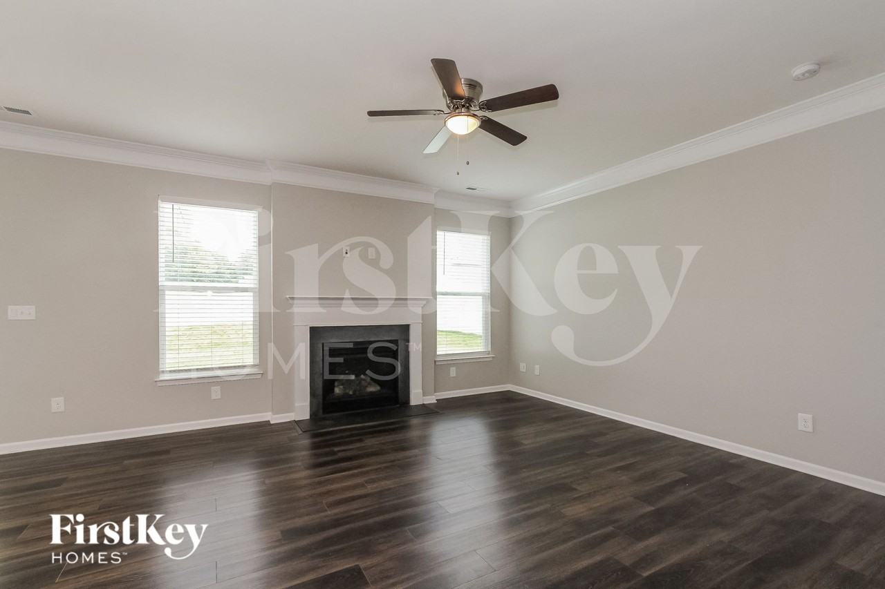 143 Suggs Mill Dr - Photo 3 of 14