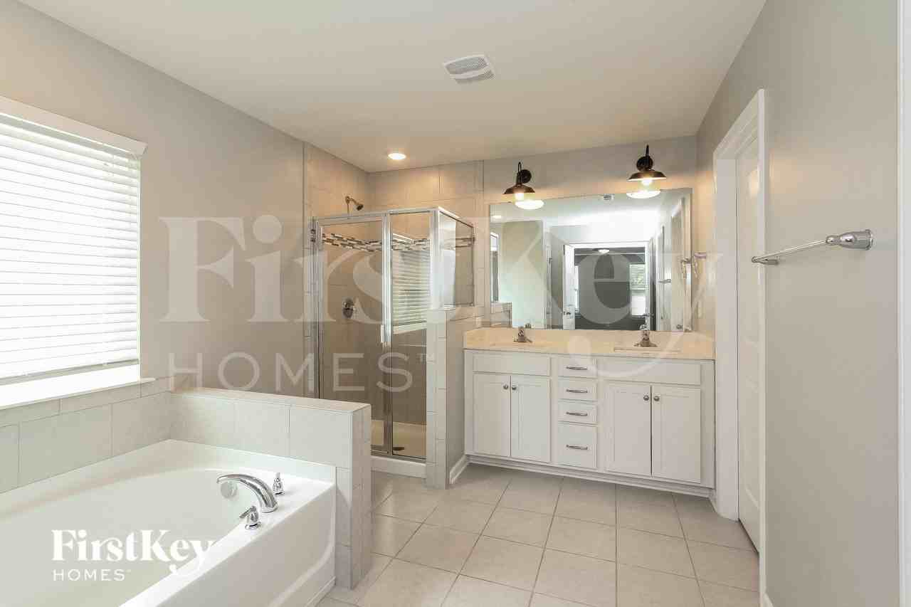 143 Suggs Mill Dr - Photo 7 of 14