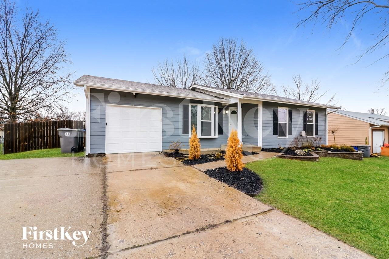 1357 Buffalo Rock Dr - Photo 2 of 15