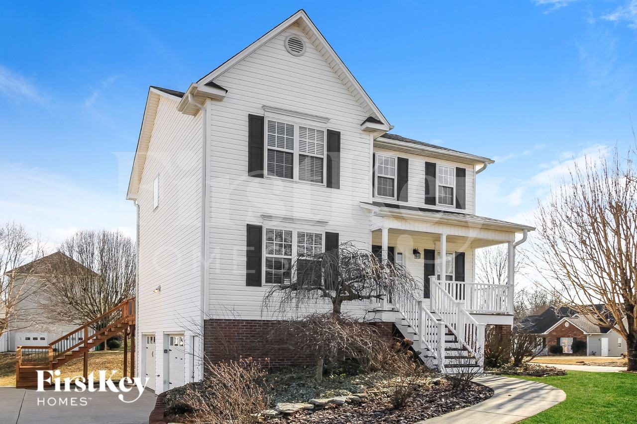 100 Pebble Run Ct