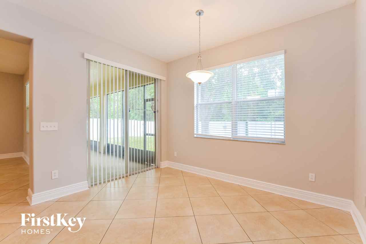 1214 Alapaha Ln - Photo 5 of 15