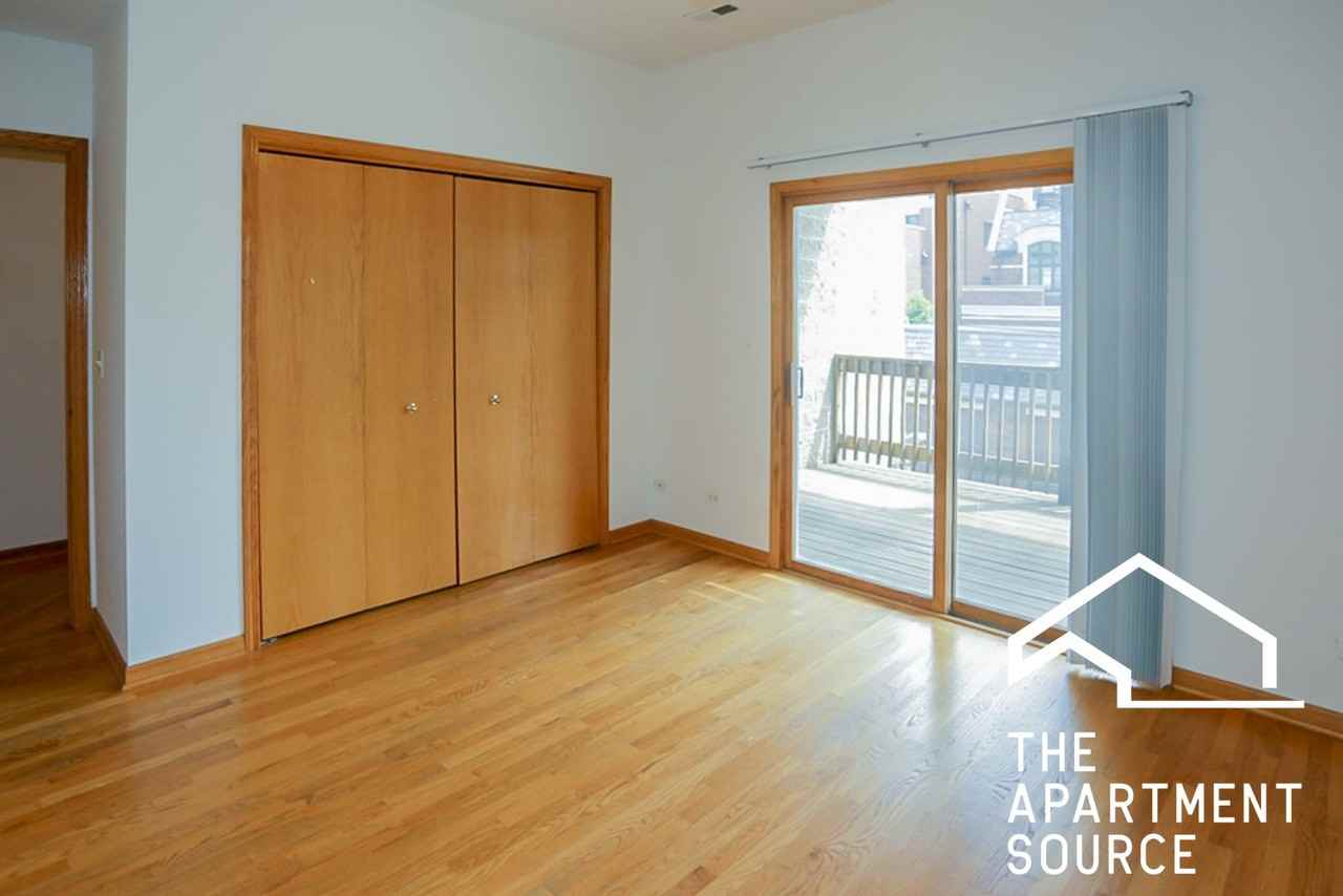 2719 N Wayne Ave #2S - Photo 3 of 9