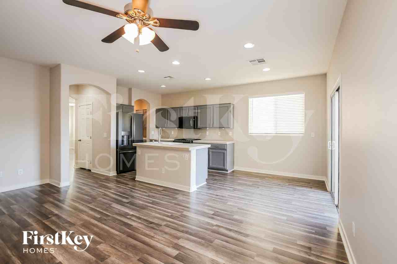 5108 First Sun St - Photo 6 of 15