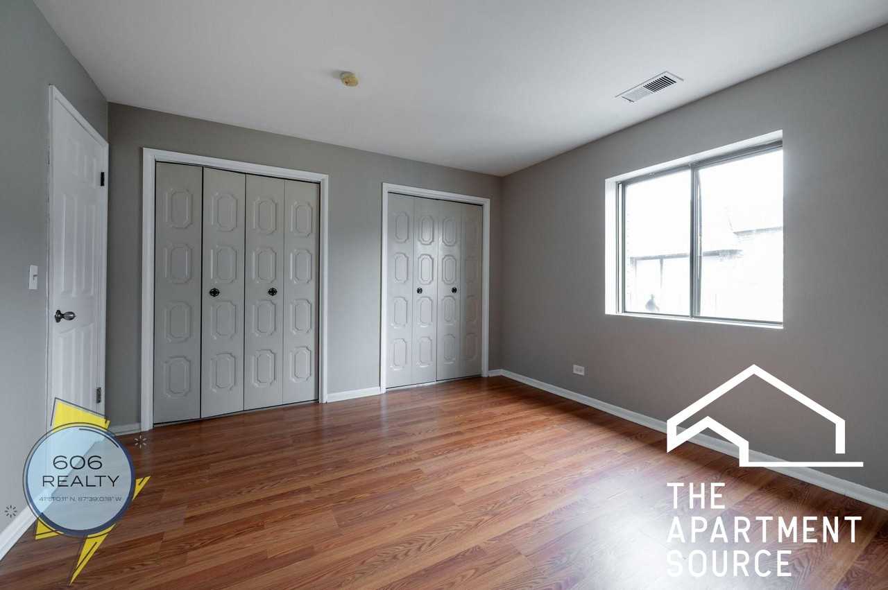 2300 N Harlem Ave #306 - Photo 4 of 12