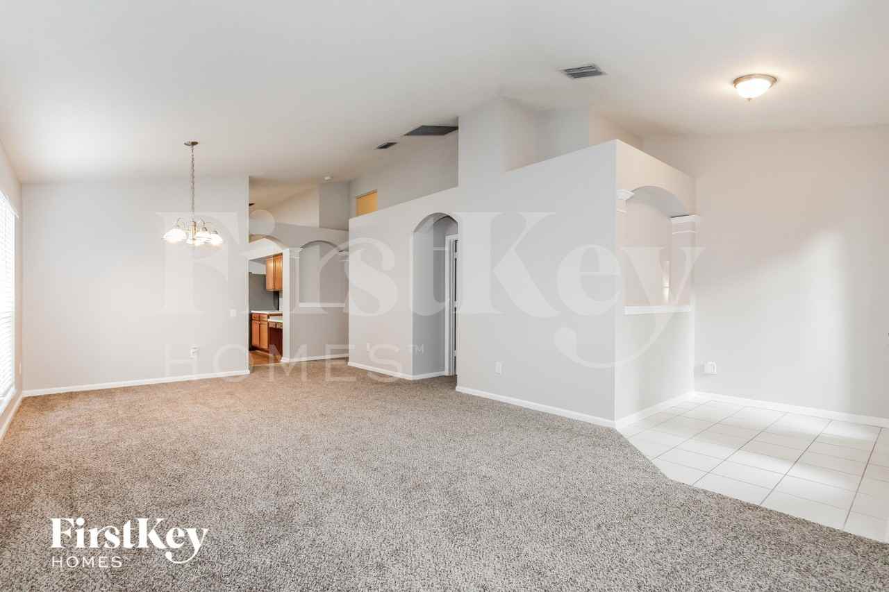 12913 Early Run Ln - Photo 2 of 16