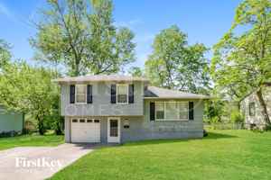 featured image of 8305 E 110th St
