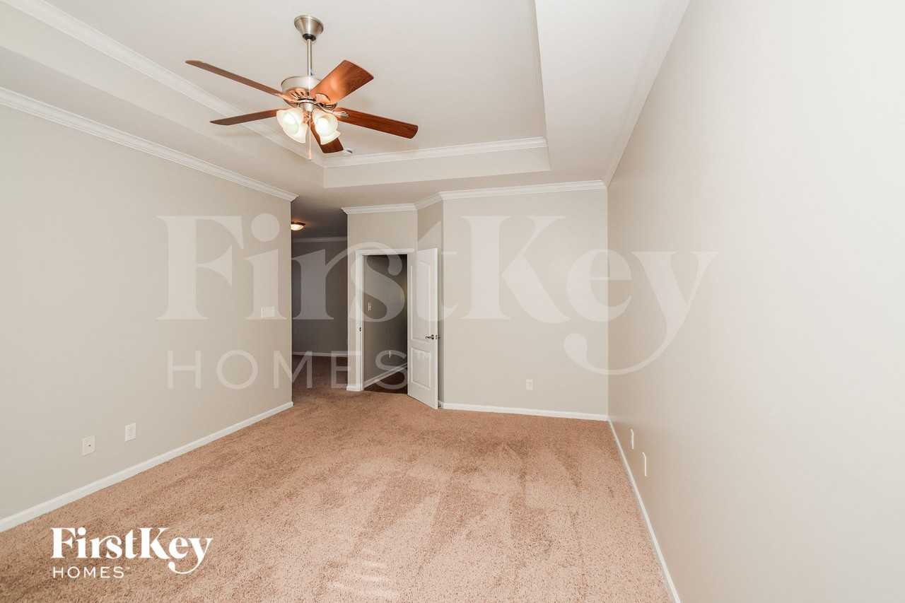 8034 Mary Alice Way - Photo 6 of 15
