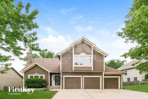 featured image of 5212 N Jefferson St
