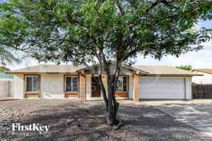 featured image of 5031 W Windrose Dr