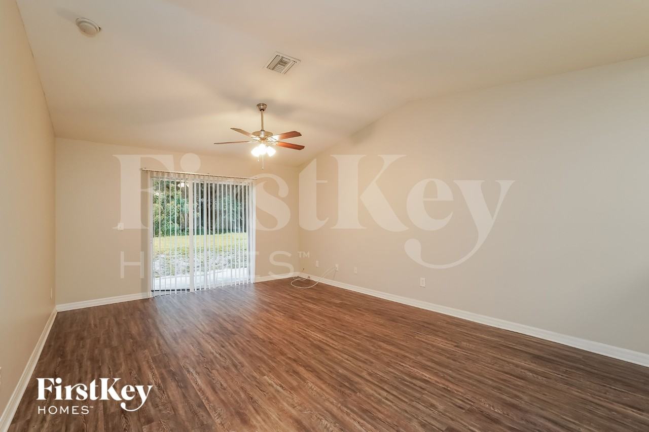 4724 13th St Sw - Photo 2 of 18