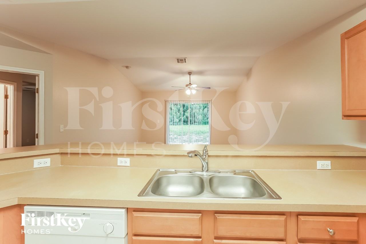 4724 13th St Sw - Photo 6 of 18