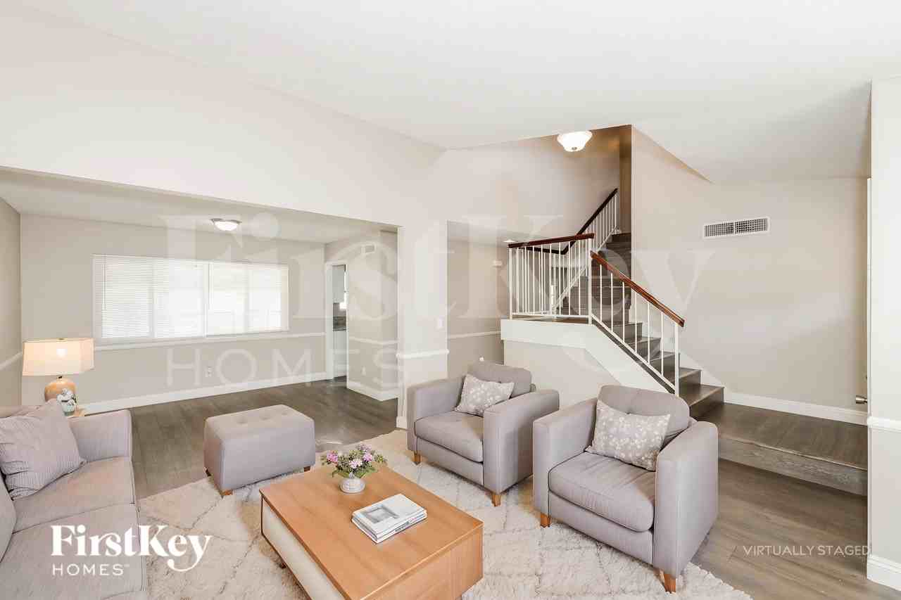 4317 Newcastle Rd - Photo 4 of 19