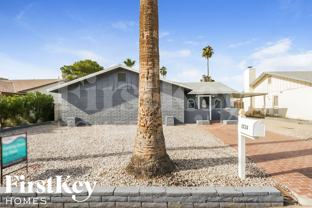 3734 W Sierra St - Photo 1 of 1