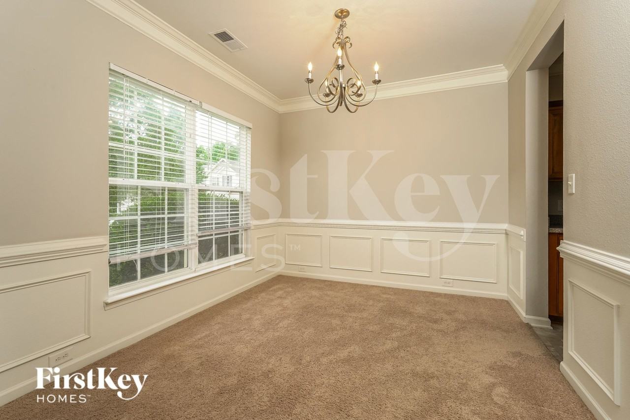 3690 Fiddlers Glenn Ct - Photo 4 of 16