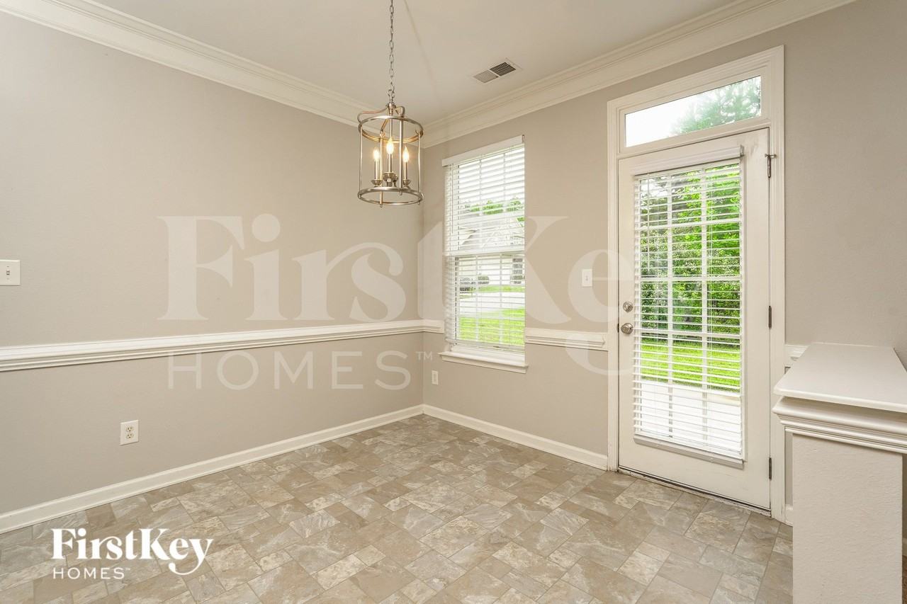 3690 Fiddlers Glenn Ct - Photo 5 of 16