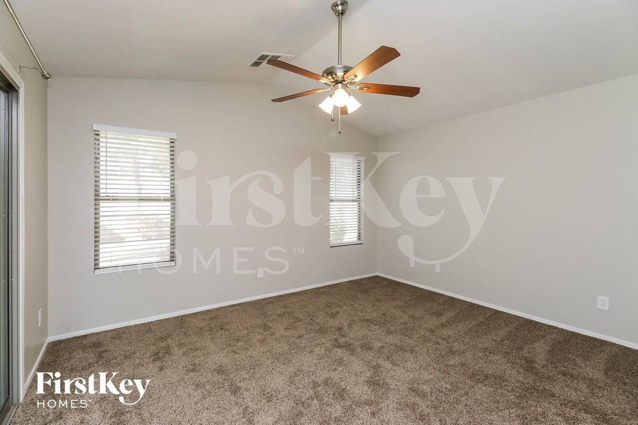 35426 N Happy Jack Dr - Photo 6 of 15