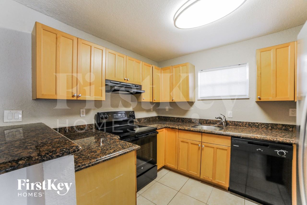 341 Nect - Photo 7 of 20