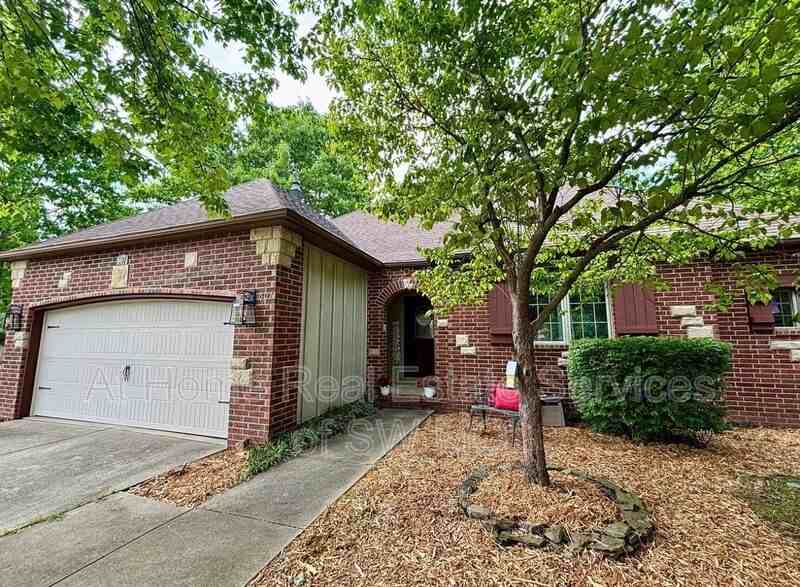 607 E Falls Cir - Photo 2 of 16