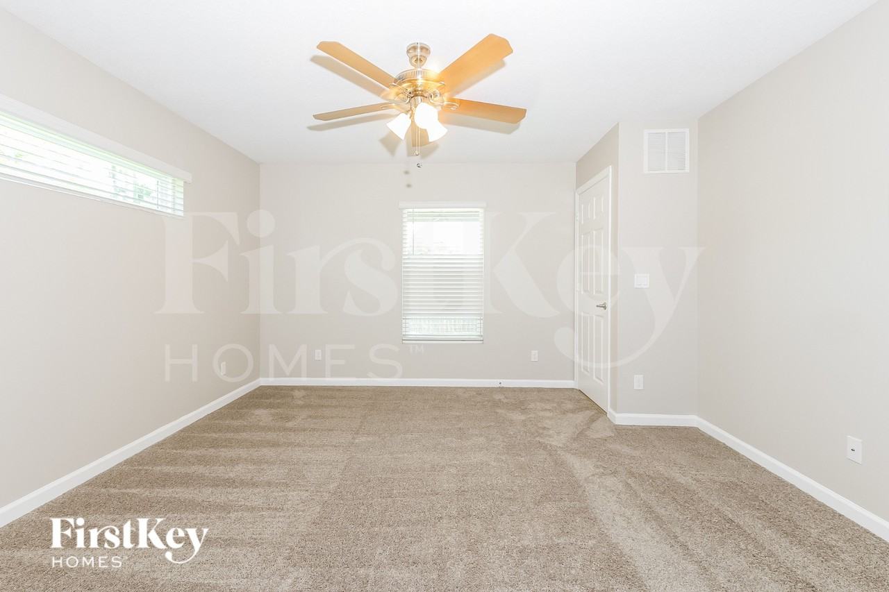 2346 Sw Abalon Cir - Photo 6 of 17