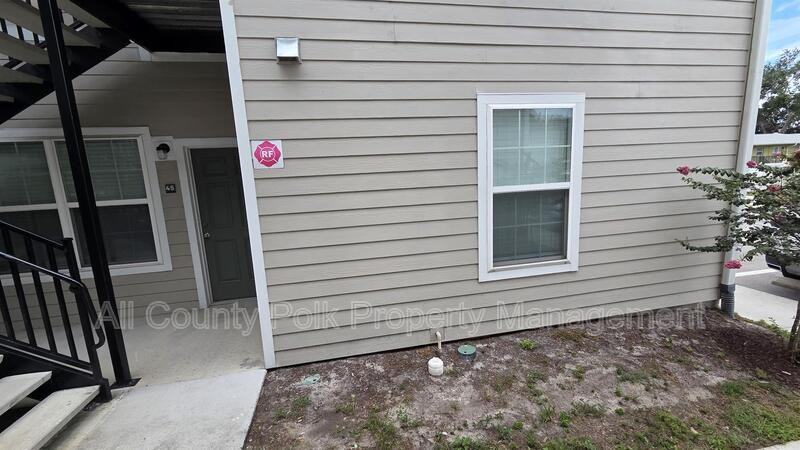 915 Ariana St #45 - Photo 4 of 18