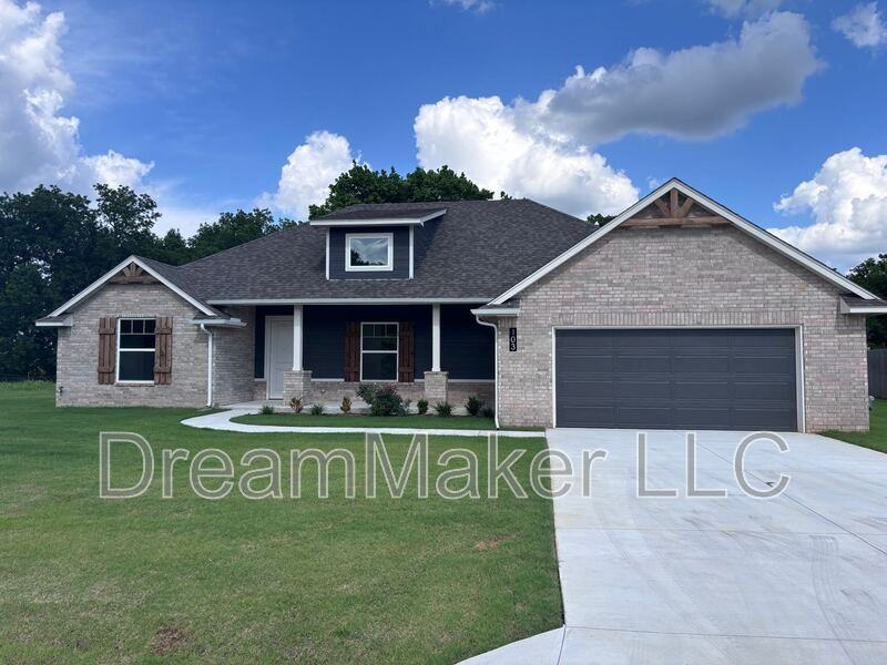 103 Trimble Dr - Photo 2 of 21